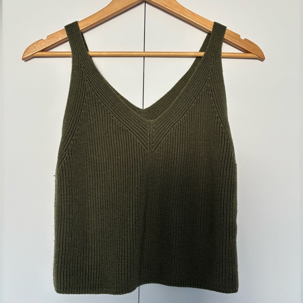 green knitting tank top